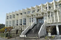 小牧市立図書館