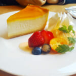 インスタ映えする究極のチーズケーキ｜デリチュース箕面本店でイートイン